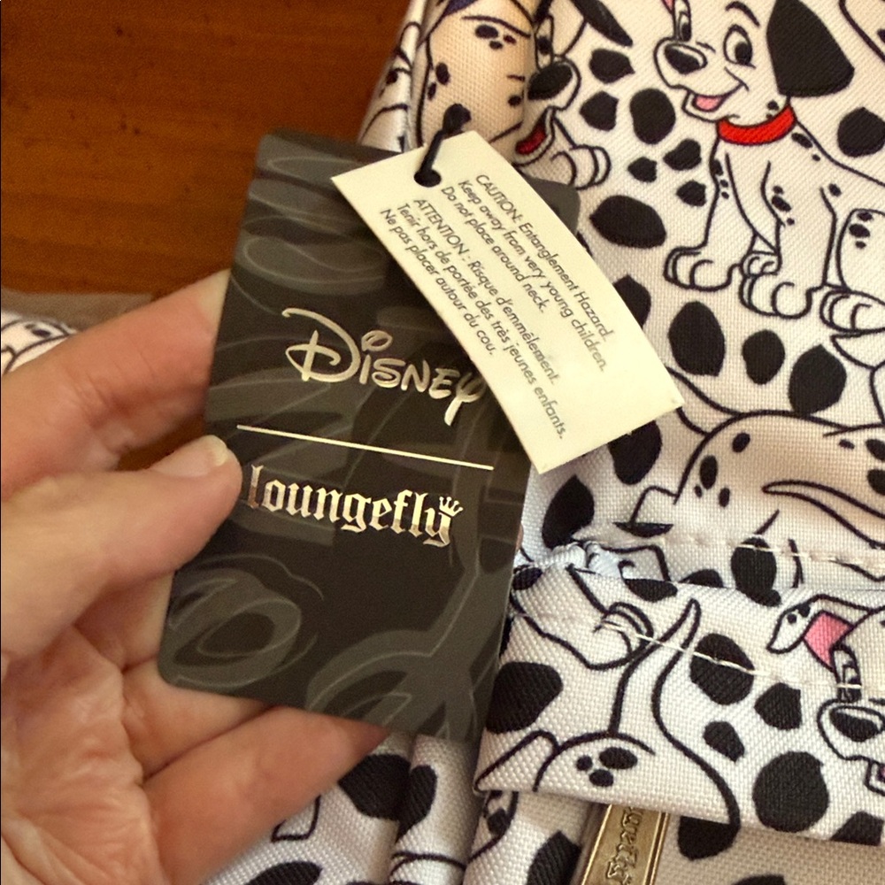 2020 Disney and Loyngefly 101 Dalmatian Print Backpack. and matching Pencil Bag - Picture 5 of 10